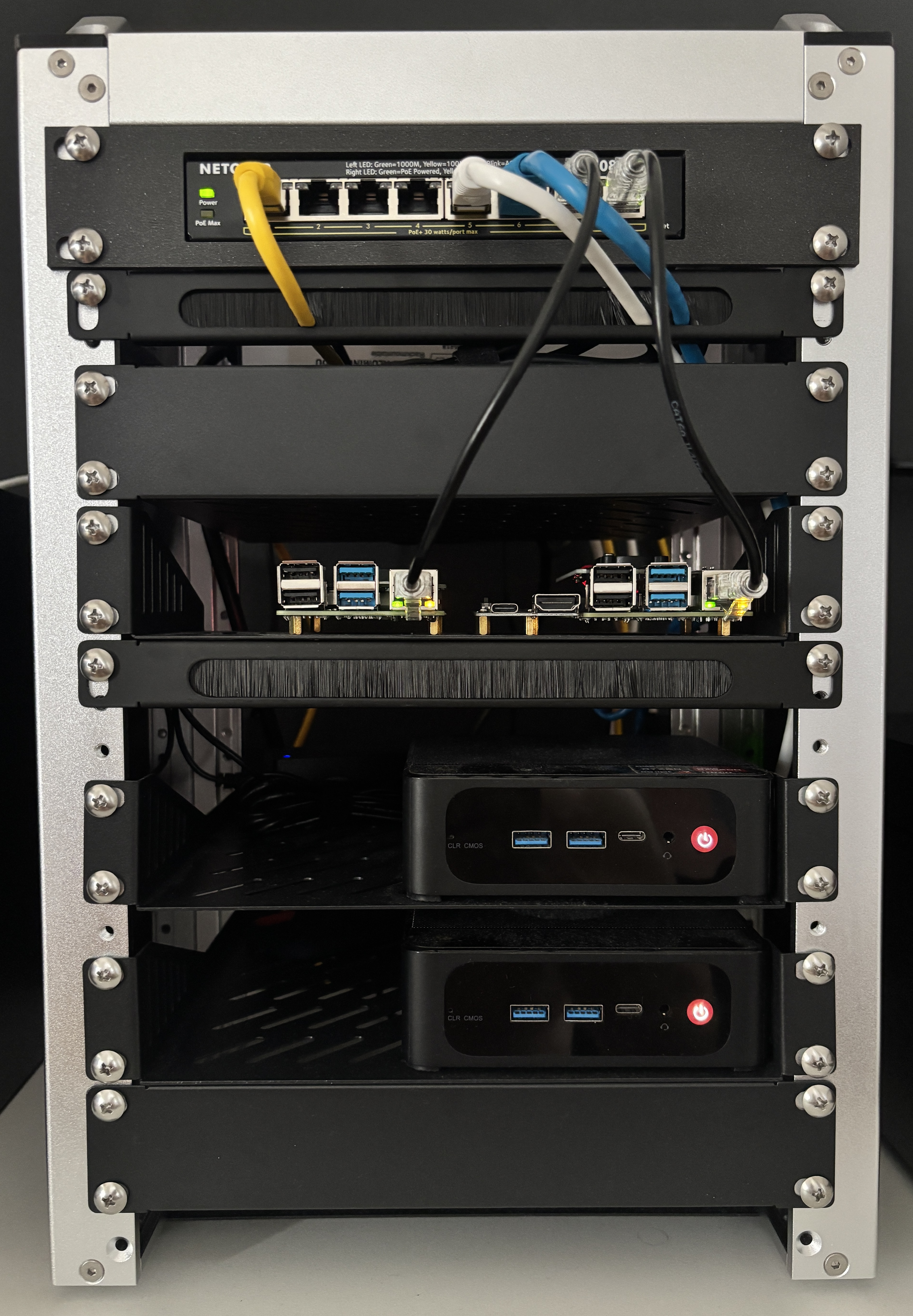 moho_1.jpg moho_1.jpg